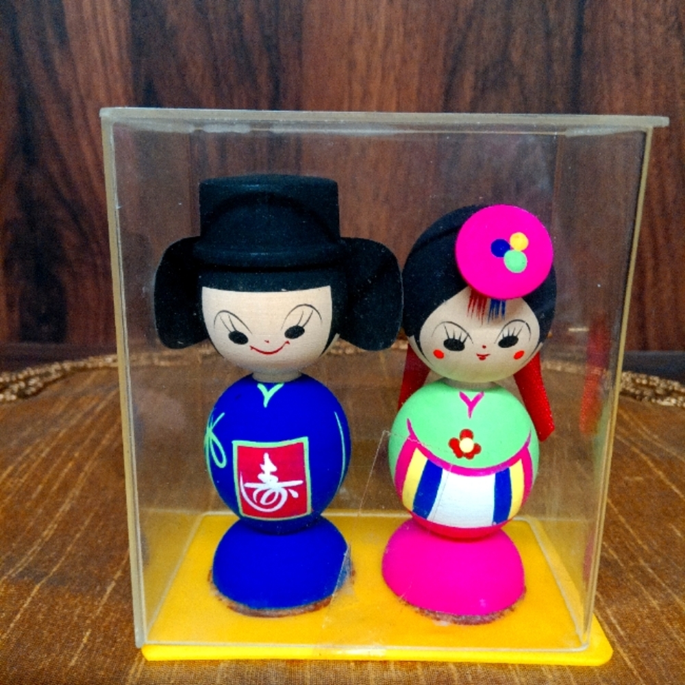 Vintage Japanese Kokeishi Wedding Dolls